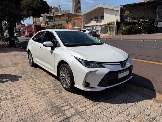 TOYOTA COROLLA 2.0 VVT-IE FLEX XEI DIRECT SHIFT TOYOTA COROLLA 2.0 VVT-IE FLEX XEI DIRECT SHIFT